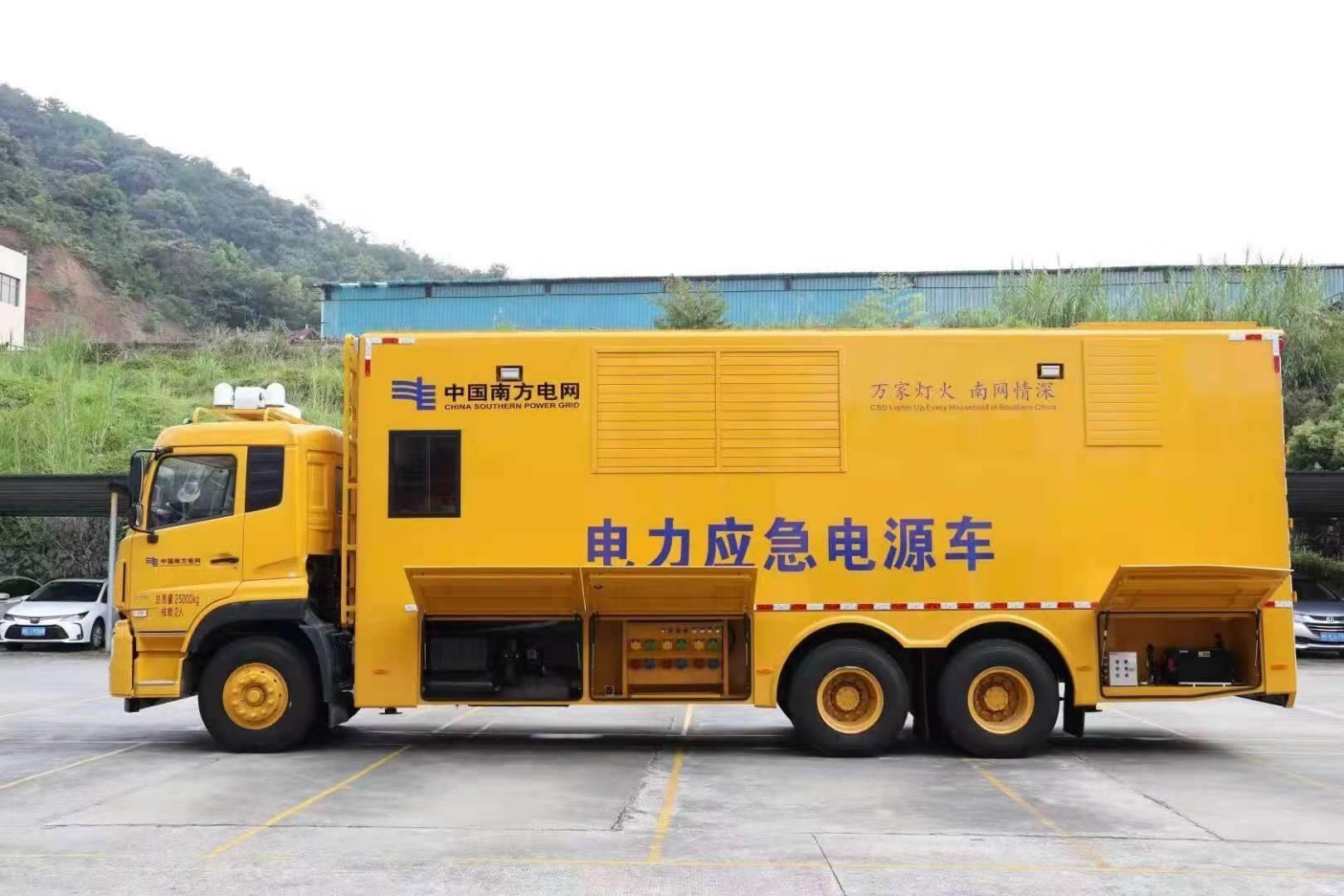 方城安康大型柴油发电机发电车UPS电源出租租赁